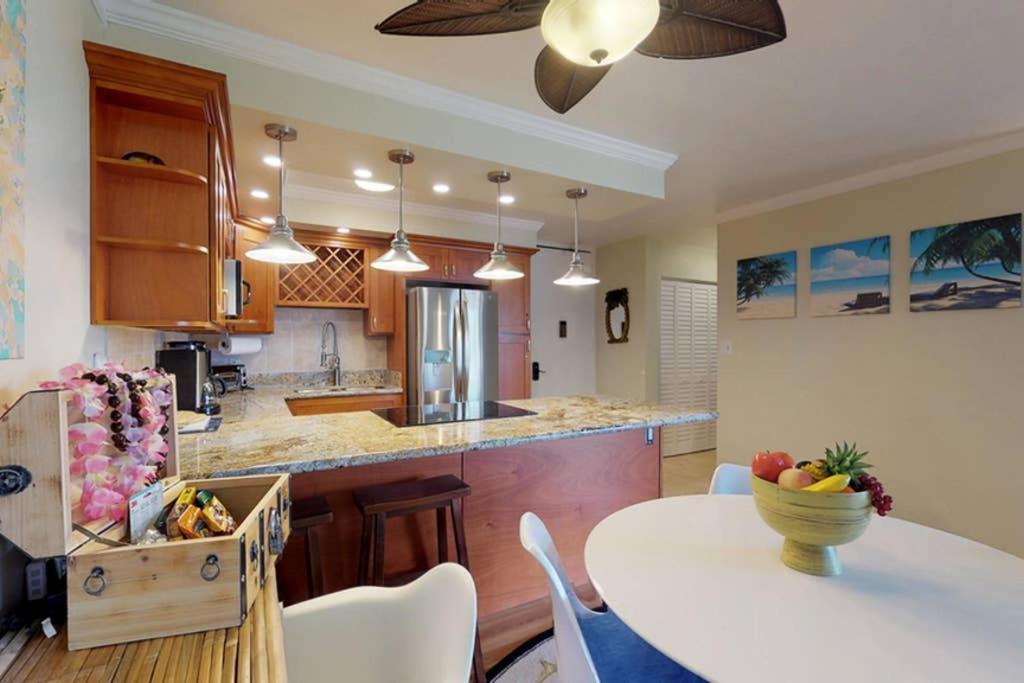 Oceanfront Penthouse With Amazing Views At Kauhale Makai Leilighet Kihei Eksteriør bilde