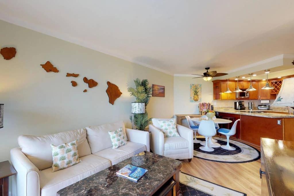 Oceanfront Penthouse With Amazing Views At Kauhale Makai Leilighet Kihei Eksteriør bilde