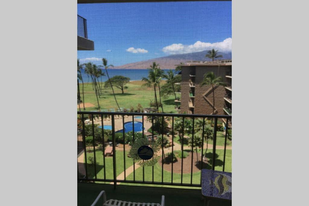 Oceanfront Penthouse With Amazing Views At Kauhale Makai Leilighet Kihei Eksteriør bilde