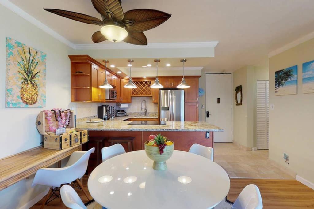 Oceanfront Penthouse With Amazing Views At Kauhale Makai Leilighet Kihei Eksteriør bilde