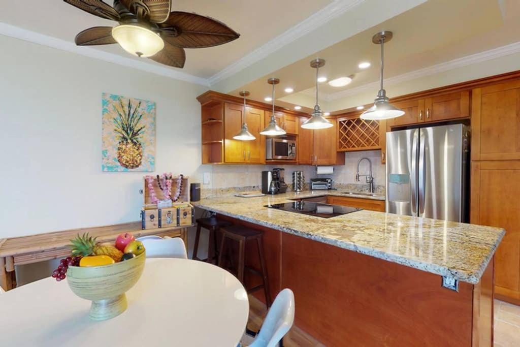 Oceanfront Penthouse With Amazing Views At Kauhale Makai Leilighet Kihei Eksteriør bilde